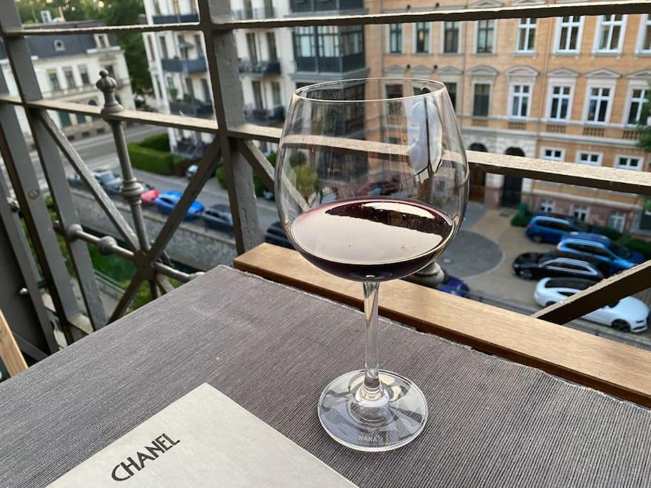 Innenstadt Refugium In Ruhiger Wasserlage+Balkon Lipcse Kültér fotó